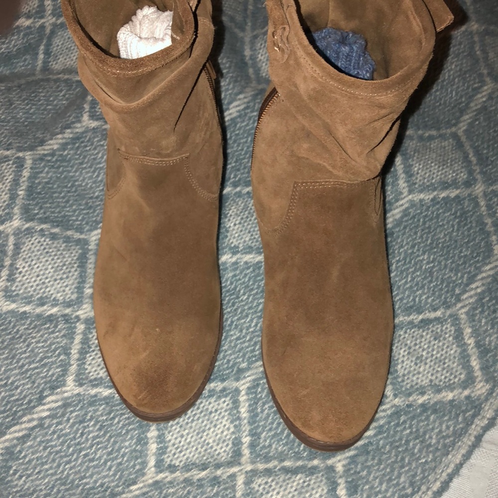 Suede booties - Picture 2 of 2